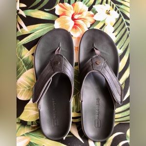 Leather adjustable strap flip flops